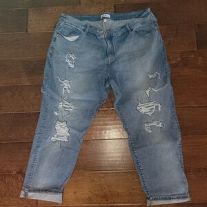 Lane bryant. Midrise boyfriend Jean. Worn once. Size 22